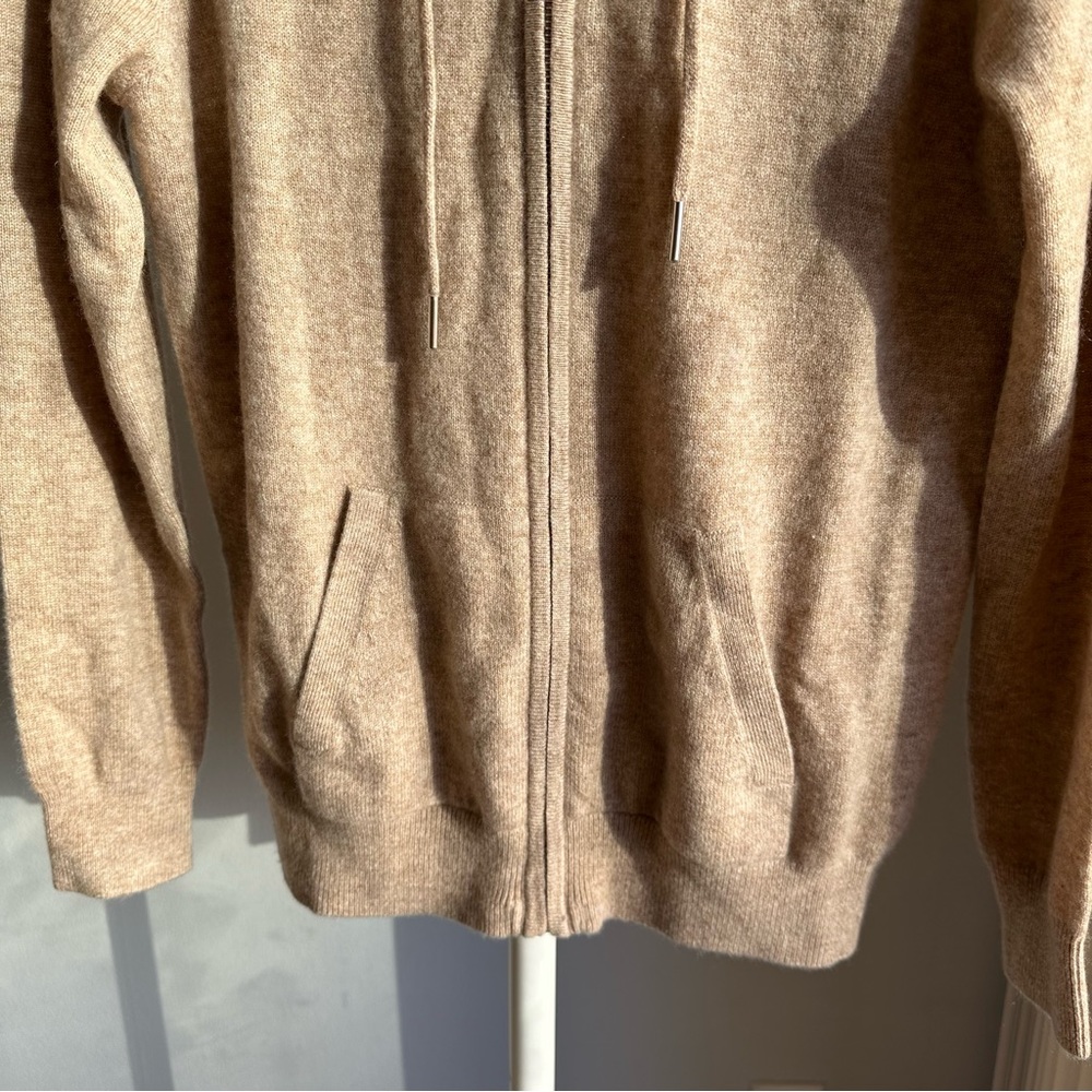 *SOLD* NWT Full Set Quince Mongolian 100% Cashmere Oatmeal Zip Hoodies + Joggers - Picture 7 of 15
